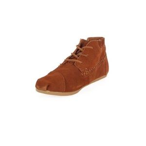 TOMS Woman's Tribal Boots